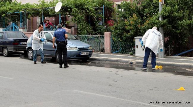 Boşandığı eşi ve arkadaşına sokak ortasında kurşun yağdıran şahıs: "Niyetim vurmak değildi"