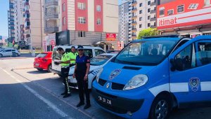 Büyükşehir Zabıtası, huzur ve güven için 724 görev başında