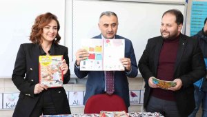 İlköğretim Öğrencilerine Dergi Hediyesi