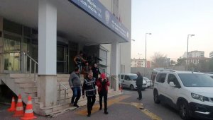 Kayseri'de aranan hırsızlara operasyon: 17 gözaltı