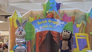 Akıllı Tavşan Momo, Tuna Life Center'da çocuklarla buluştu