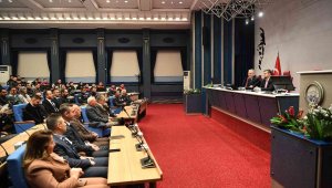 Başkan Büyükkılıç, kadroya geçen personel ile buluştu