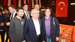 Büyükşehir'in Kitap Okuma Yarışması'na yoğun ilgi