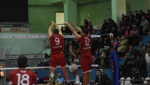 Efeler Ligi: Develi Belediyespor: 0- Halkbank: 3