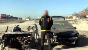 Şase numarasını kaynakla nakil yaparken yakalandılar