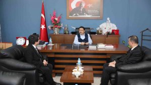 Vali Çiçek'ten Yeşilhisar'da hem açılış hem ziyaret