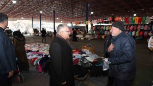 Başkan Büyükkılıç, pazarcı esnafı ve vatandaşlarla buluştu