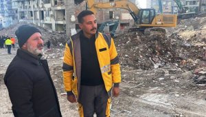 Başkan Çolakbayrakdar: "Son yaralar sarılana kadar afet bölgesindeyiz"