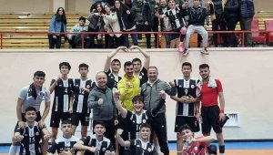 Erkekler 2. Lig 4. Grup: Pınarbaşı Belediyespor: 0- Hürriyet MTAL:3