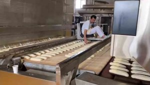 Kayseri Büyükşehir'den deprem bölgesine 316 bin 215 adet unlu mamul yardımı