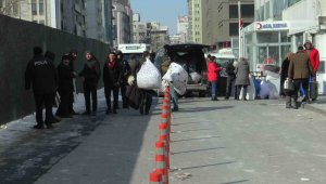 Kayseri'deki ağır hasarlı binada yıkım öncesi tahliyeler başladı