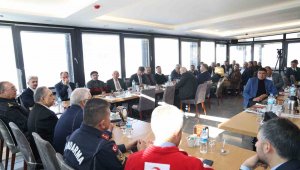 Muhtarlar Toplantısı'nda Gündem Deprem