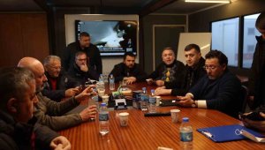 Vali Çiçek ve Başkan Büyükkılıç'tan Deprem Bölgesinde Kayseri Dayanışması