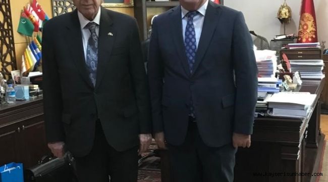 Aday adayı oldu, Bahçeli'yi ziyaret etti