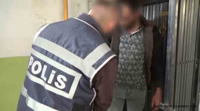 Aranan şahıslara 89 polis ile şafak operasyonu: 15 gözaltı