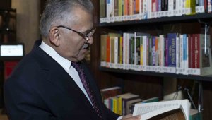 Başkan Büyükkılıç: "Kütüphanelerimizi Kayseri'de geleceğe miras bırakıyoruz"