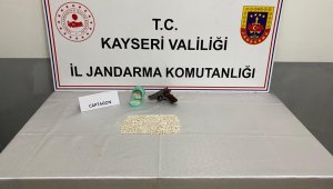 Jandarmadan uyuşturucu hap operasyonu: 2 gözaltı