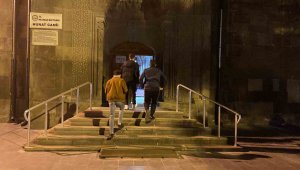 Kayseri'de ilk teravih namazı kılındı