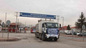 Kayseri'den sel bölgesine 11 araç uğurlandı