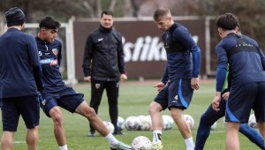 Kayserispor, İstanbul yolcusu