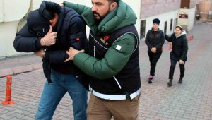 Uyuşturucu Taciri 4 Kişi Adliyede