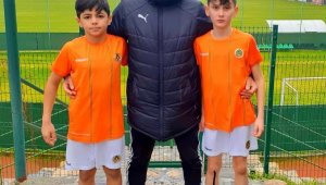 Yiğit Türkkan, Corendon Alanyaspor'a transfer oldu