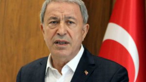 Bakan Akar: "TCG Anadolu 23 Nisan'da Karadeniz'e doğru seyir yapacak"