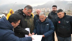 Başkan Büyükkılıç: "Yaraları sarmak için canla başla çalışıyoruz"