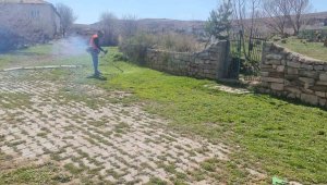 Bünyan mezarlıklarında bayram temizliği başladı