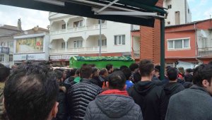 Kazada ölen genç toprağa verildi