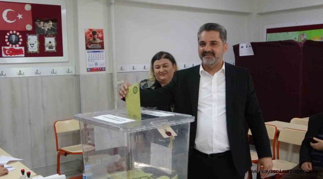 AK Parti İl Başkanı Fatih Üzüm oyunu kullandı