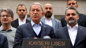 Bakan Akar: "Asil milletimizin kararına saygı duyacağız"