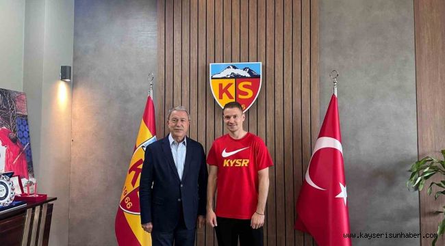 Bakan Akar'dan Kayserispor'un Yunan stoperine büyük sürpriz