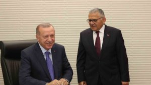 Başkan Büyükkılıç: "Kayseri, Cumhurbaşkanını bekliyor"