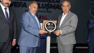 Başkan Yalçın'a Maraşlılardan 'gönül köprüsü' teşekkürü