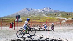 Erciyes'te bisiklet ve aktivite parkı sezonu açıldı