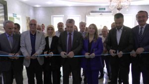 Kadın kursiyerlerin el emekleri görücüye çıktı