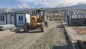 Melikgazi Depremzedelerin Yanında Olmaya Devam Ediyor