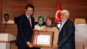 Millet İttifakı Vekilleri Mazbatalarını Aldı