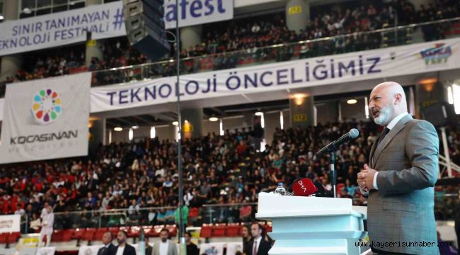 Sınır tanımayan teknoloji festivali ile gençlerin hayalleri gerçekleşiyor