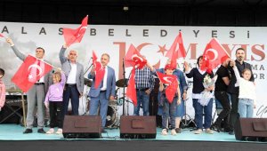 Talas'ta muhteşem 19 Mayıs coşkusu