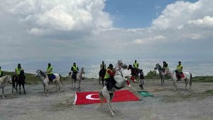 Yeşilay Spor Kulübü'nden '19 Mayıs' tırmanışı