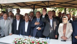 AK Partililer bayramlaştı