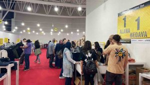 Büyük ilgi gören KUMSMALL AVM Garaj Günleri İndirim Günleri tüm hızıyla devam ediyor