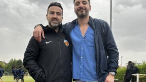 Cenk Gönen Kayserispor'dan ayrıldı