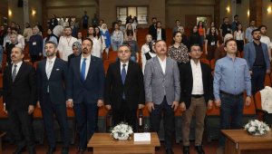 ERÜ'de "Hukukta Kariyer Zirvesi" düzenlendi