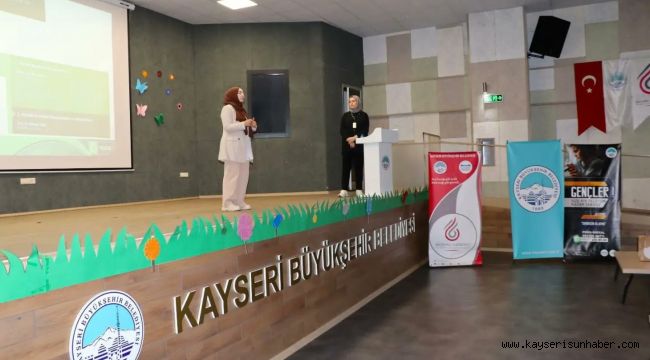 Huzur Çınarı'ndna YEŞİLAY ile Bağımlılıkla Mücadele Çalışması