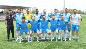 Sarız Anadolu tarihindeki ilk şampiyonluğa çok yakın