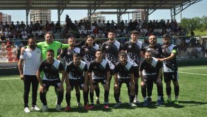 Yeni Esenspor Antrenörü Faruk Yıldız: "Her güzel şeyin bir sonu varmış"