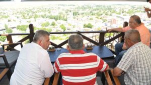 Başkan Büyükkılıç, Bünyan Cam Terası Ziyaret Etti